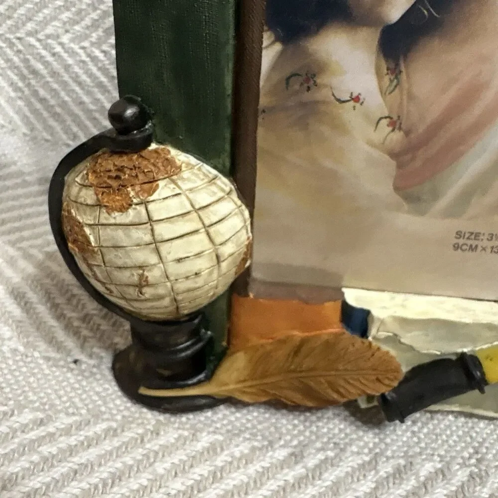 Vintage Resin Classic Books Novelty Picture Frame 3.5x5 Globe